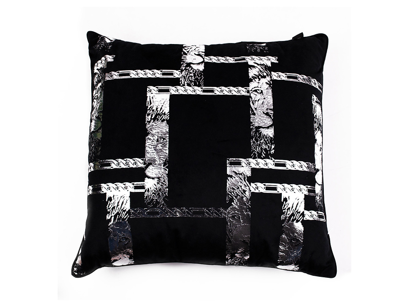 Poszewka dekoracyjna King Of Chic 45x45 cm czarna 236236